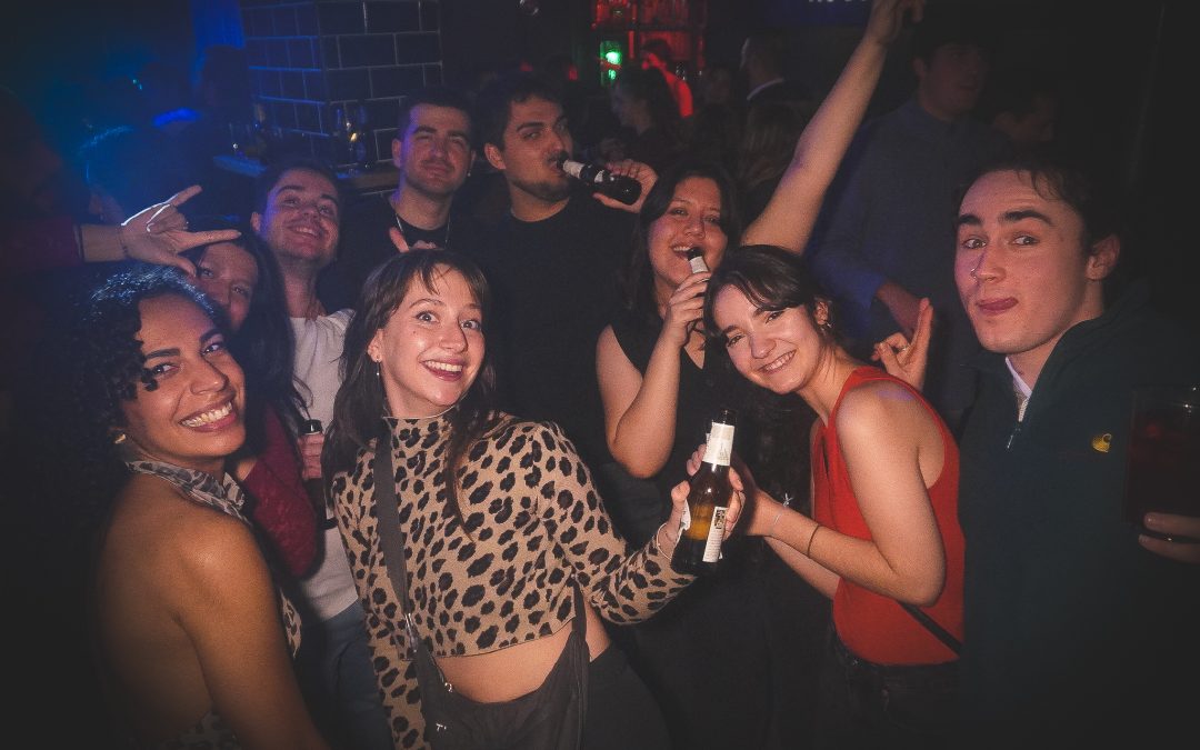 2025-03-7,8 ¡Reserva tu espacio exclusivo con nosotros y trae tu propio picoteo!