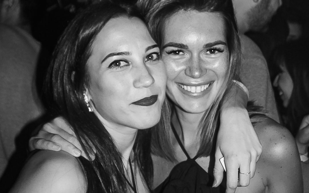 2023-05-26,27 ¡Fiestas, disfraces y cumpleaños en nuestro local!