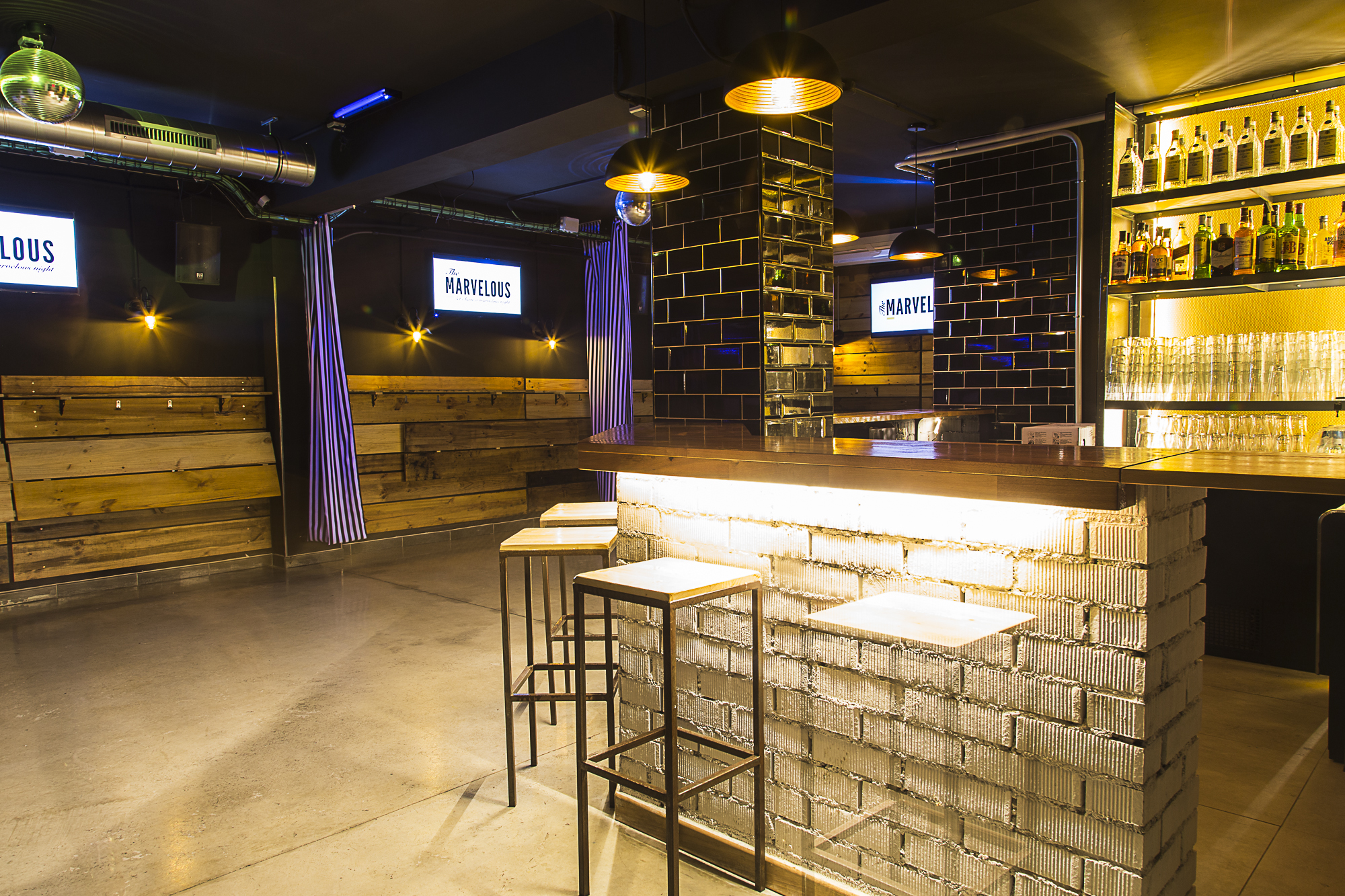 Local De Fiestas Y Eventos En Madrid Celebra Tu Fiesta Marvelous Bar